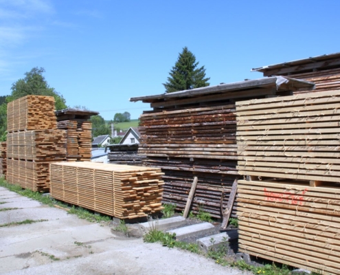 pila katr truhlárna